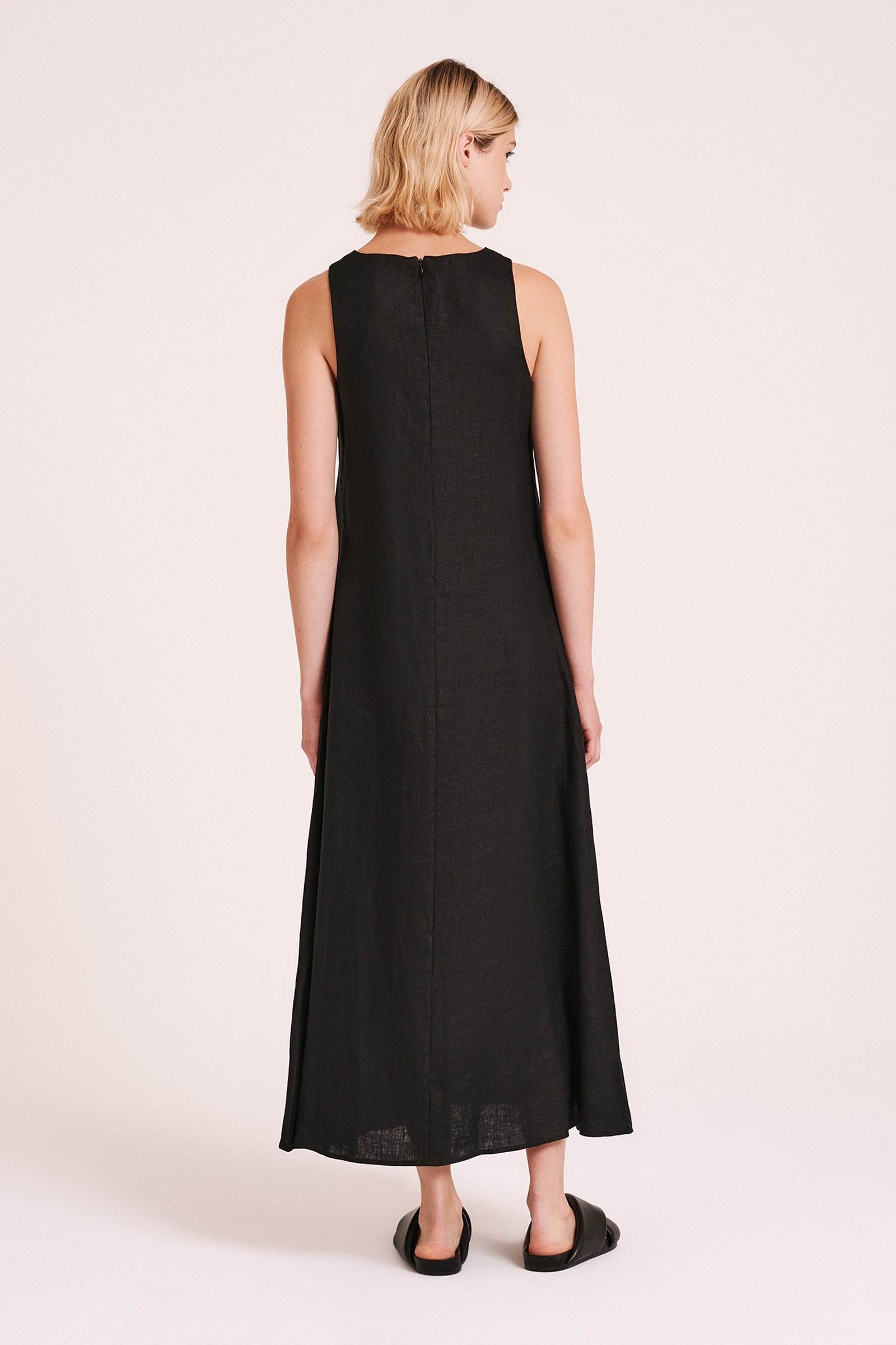 Desi Linen Maxi Dress Black 