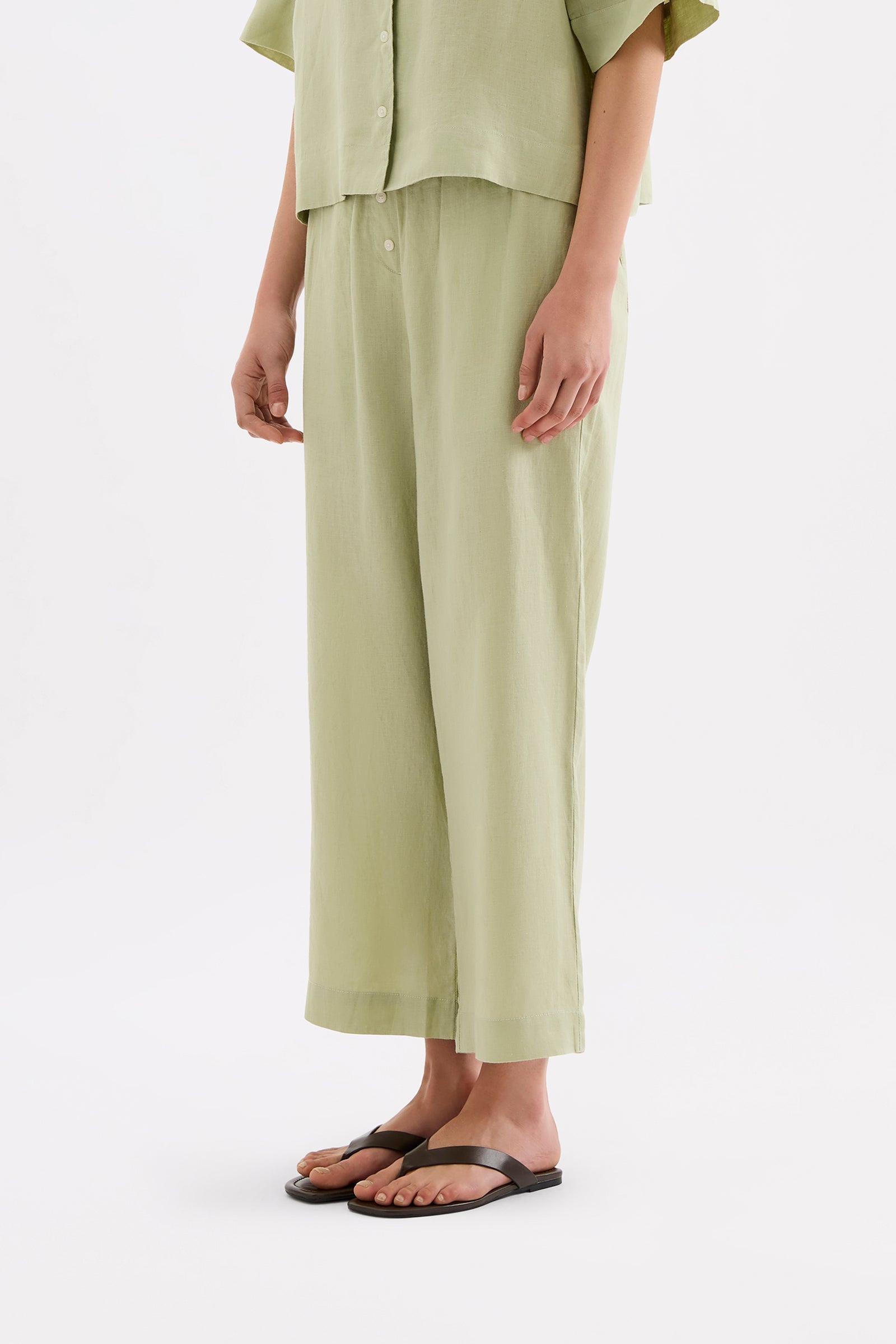 Lounge Linen Crop Pant Dew 