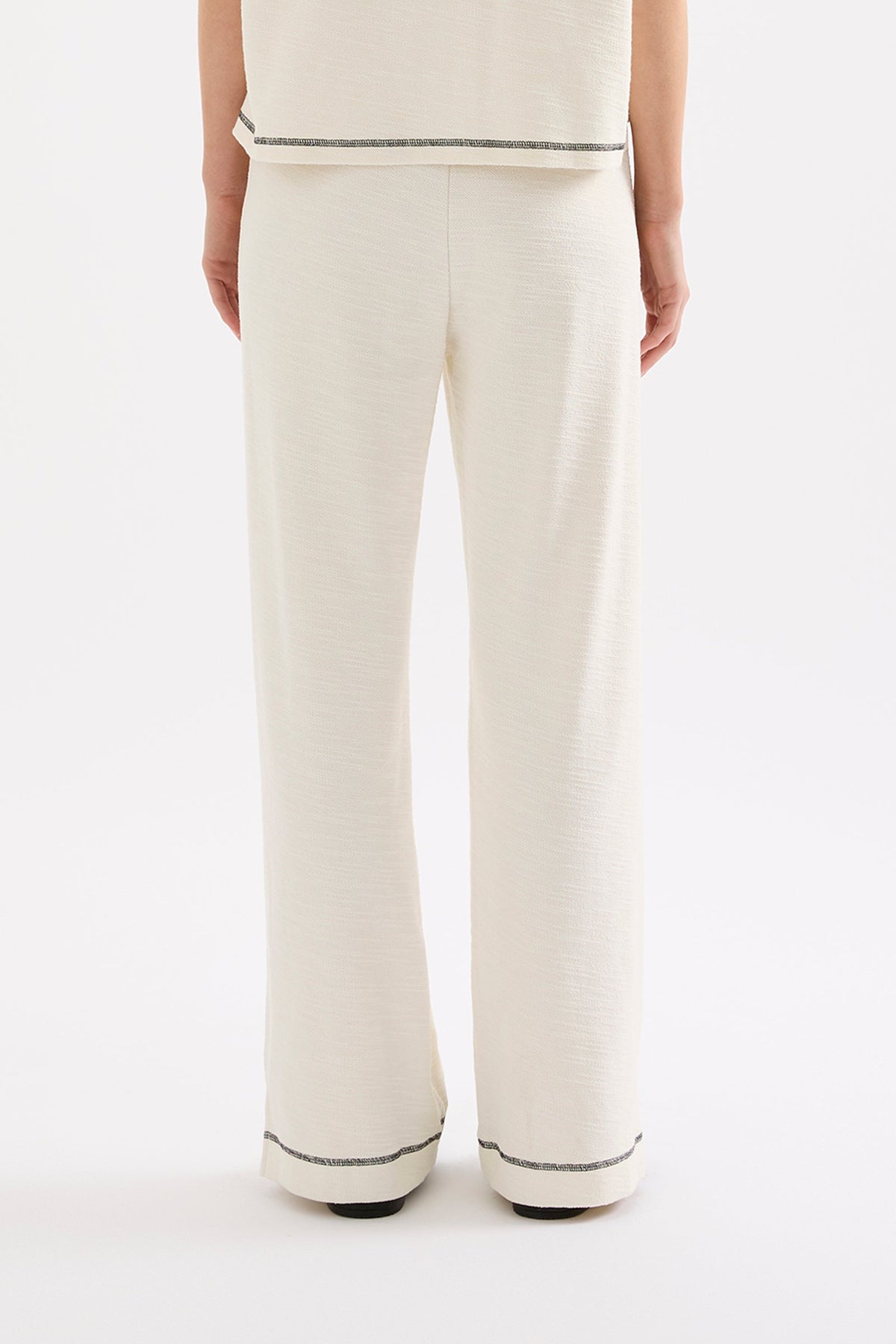 Sutton Pant Salt 