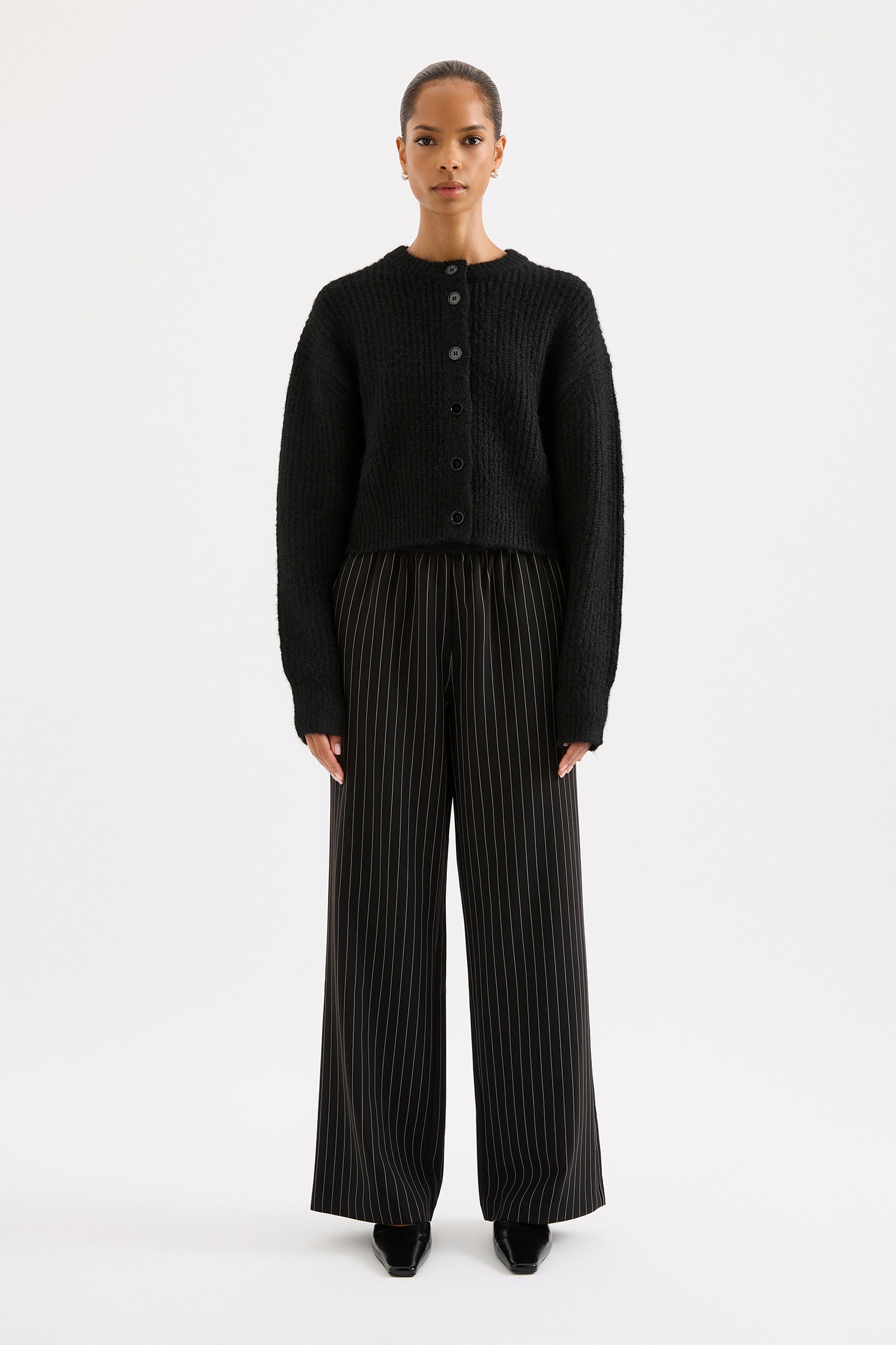 Nixon Cropped Cardigan Black 