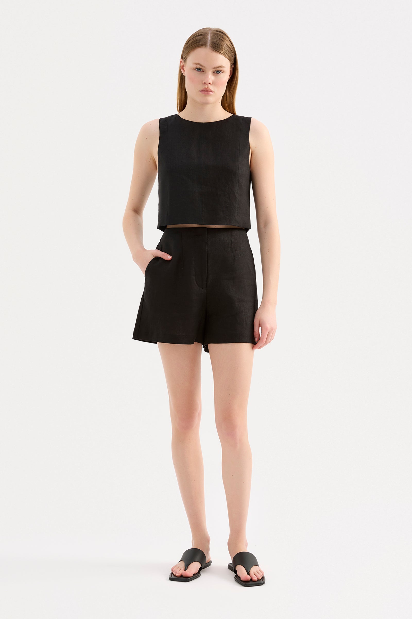 Marli Linen Short Black 