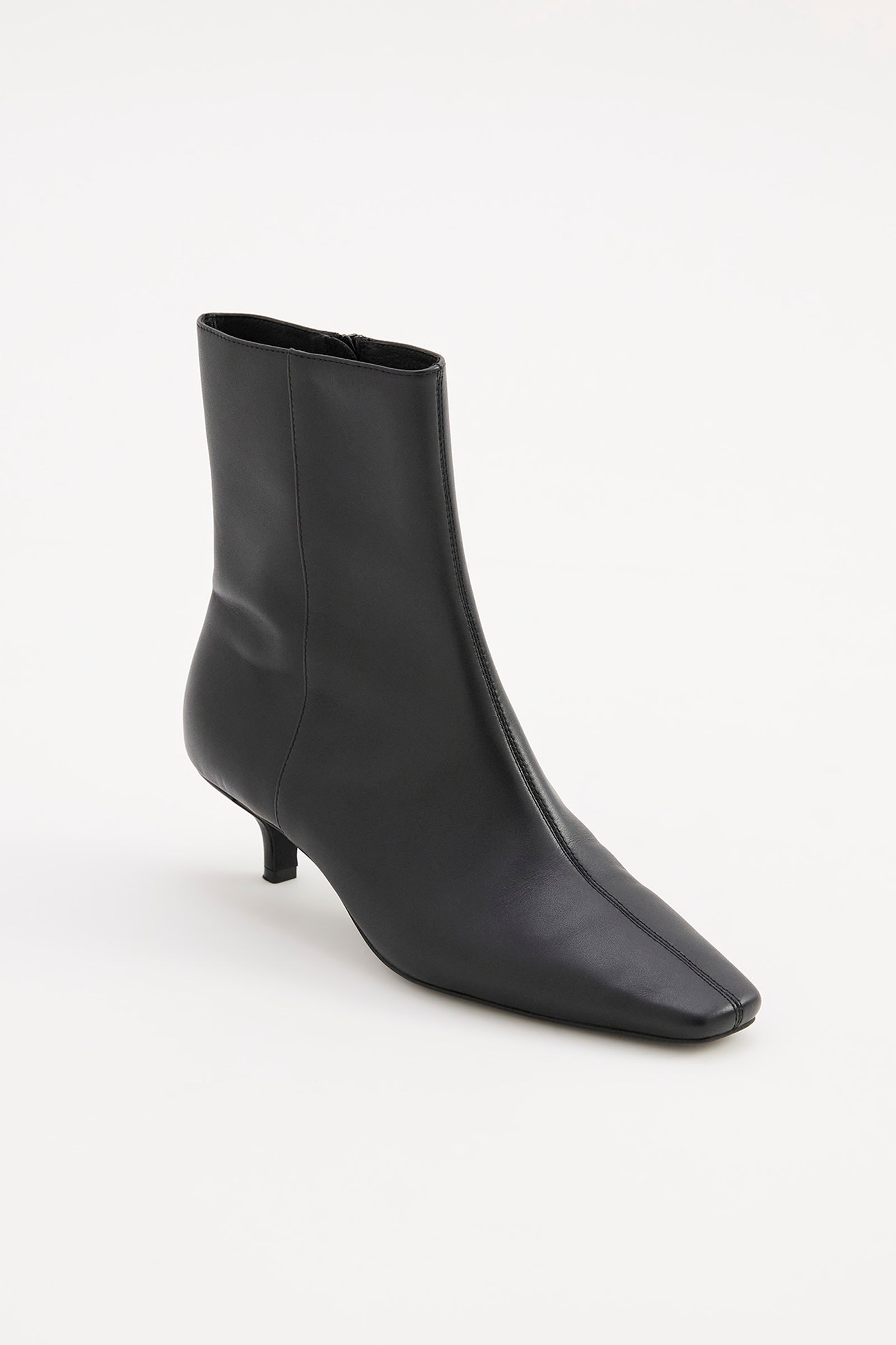 Beatriz Ankle Boot Black 