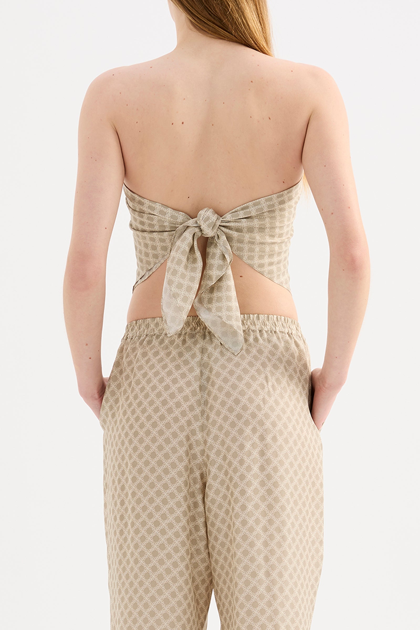 Cosmos Cupro Scarf Cosmos 