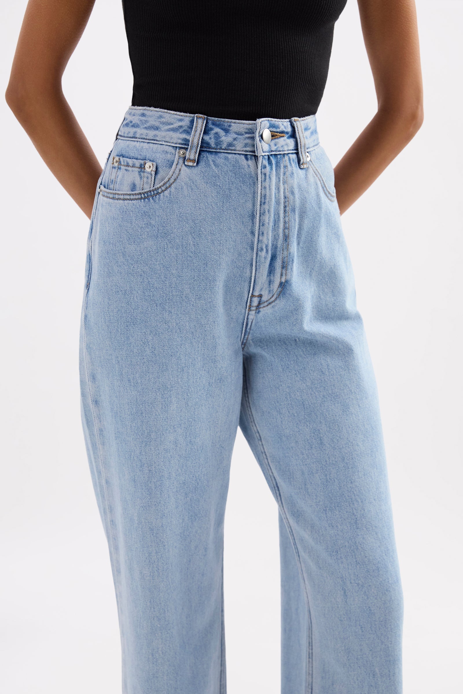 Organic Relaxed Leg Jean Soft Blue 