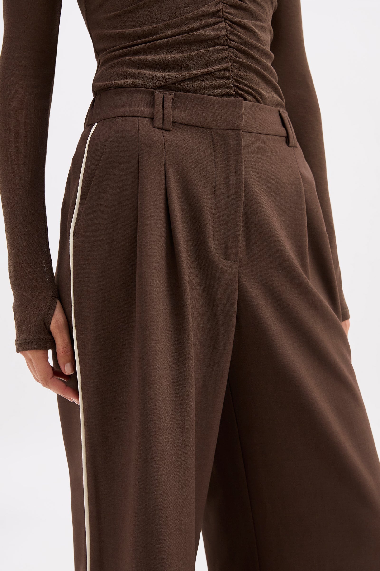 Abigail Pant Walnut 