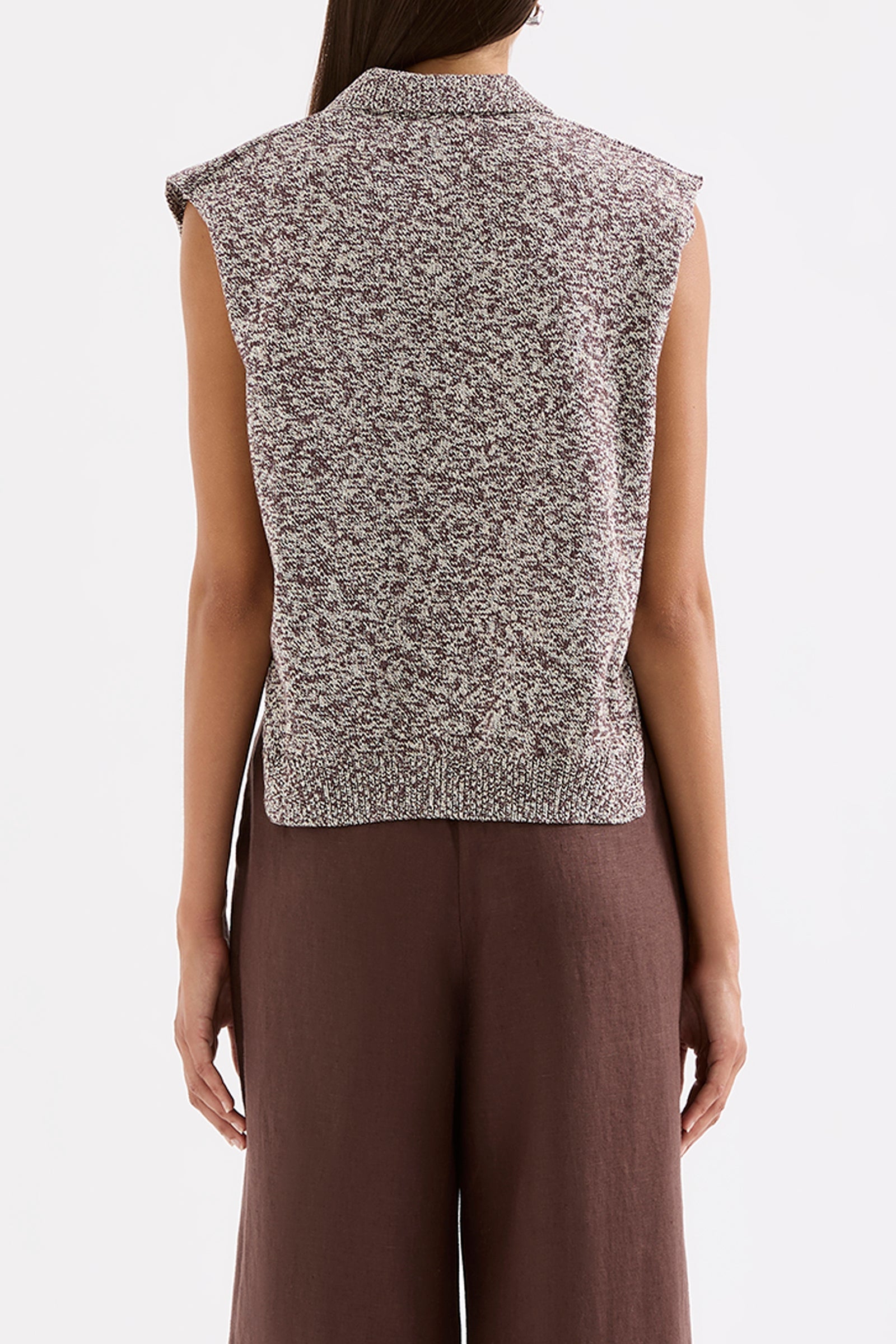 Mio Knit Vest Chocolate Marle 