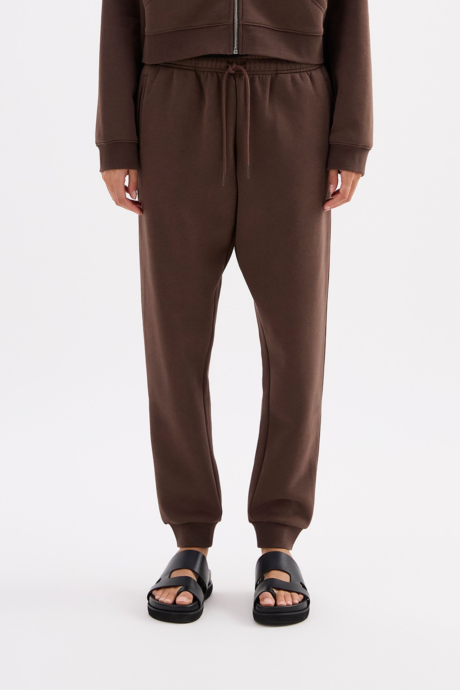 Carter Classic Track Pant Chocolate 