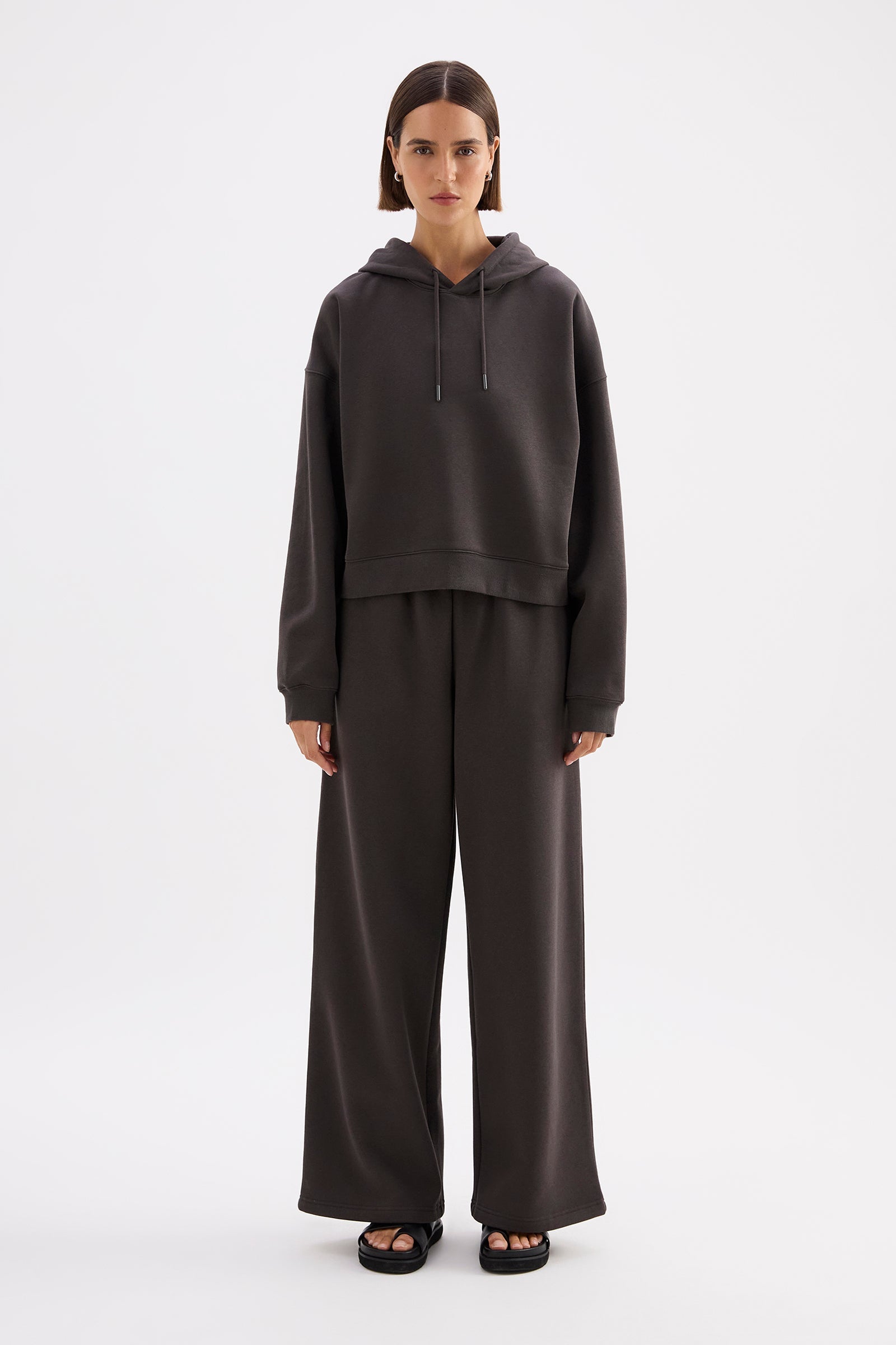 Carter Wide Leg Track Pant Coal 