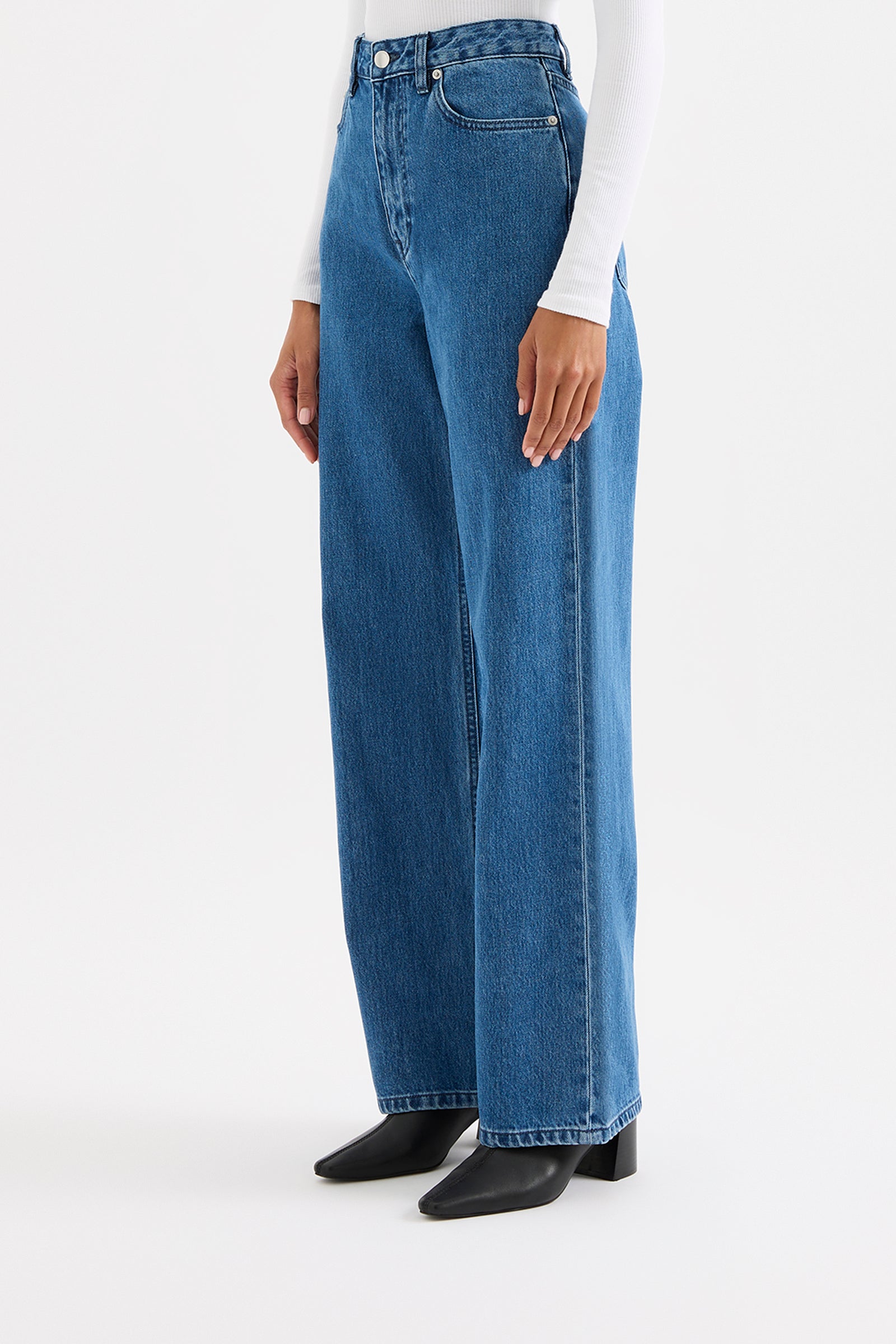 Organic Relaxed Leg Jean Fresh Blue 