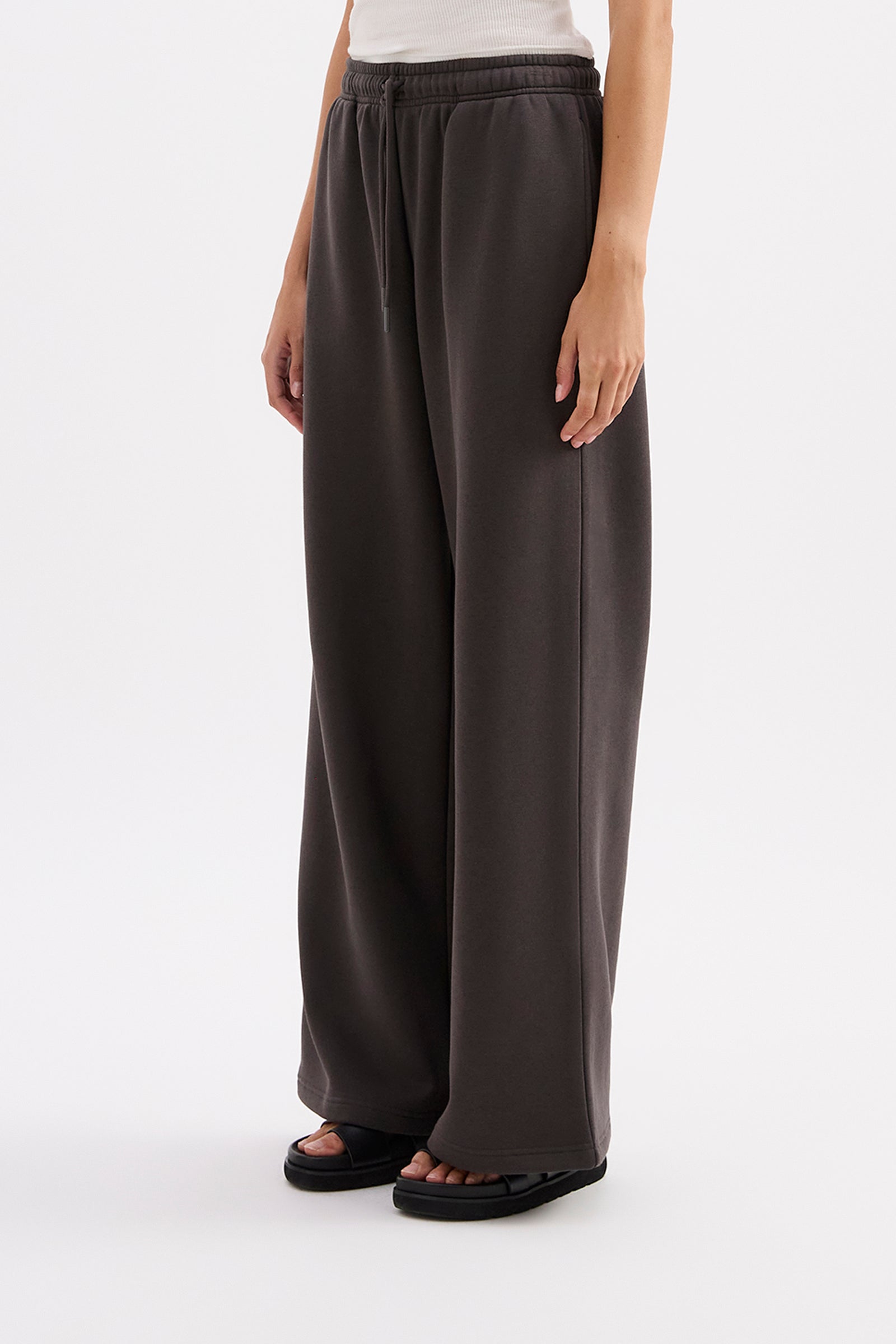 Carter Wide Leg Track Pant Coal 