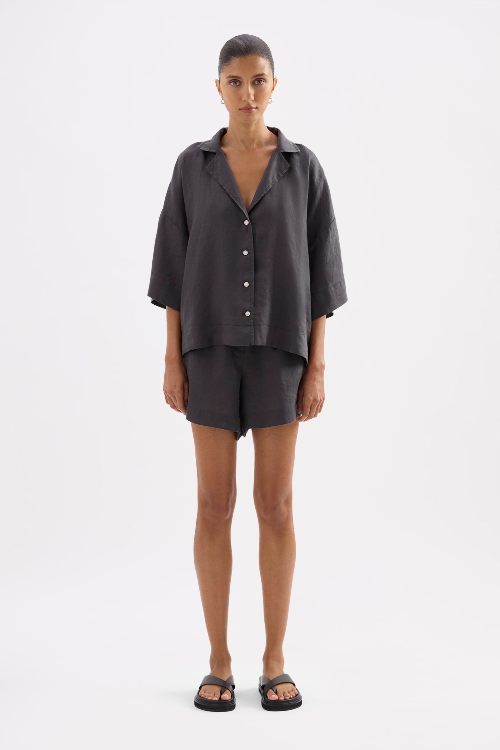 Lounge Linen Shirt Coal 