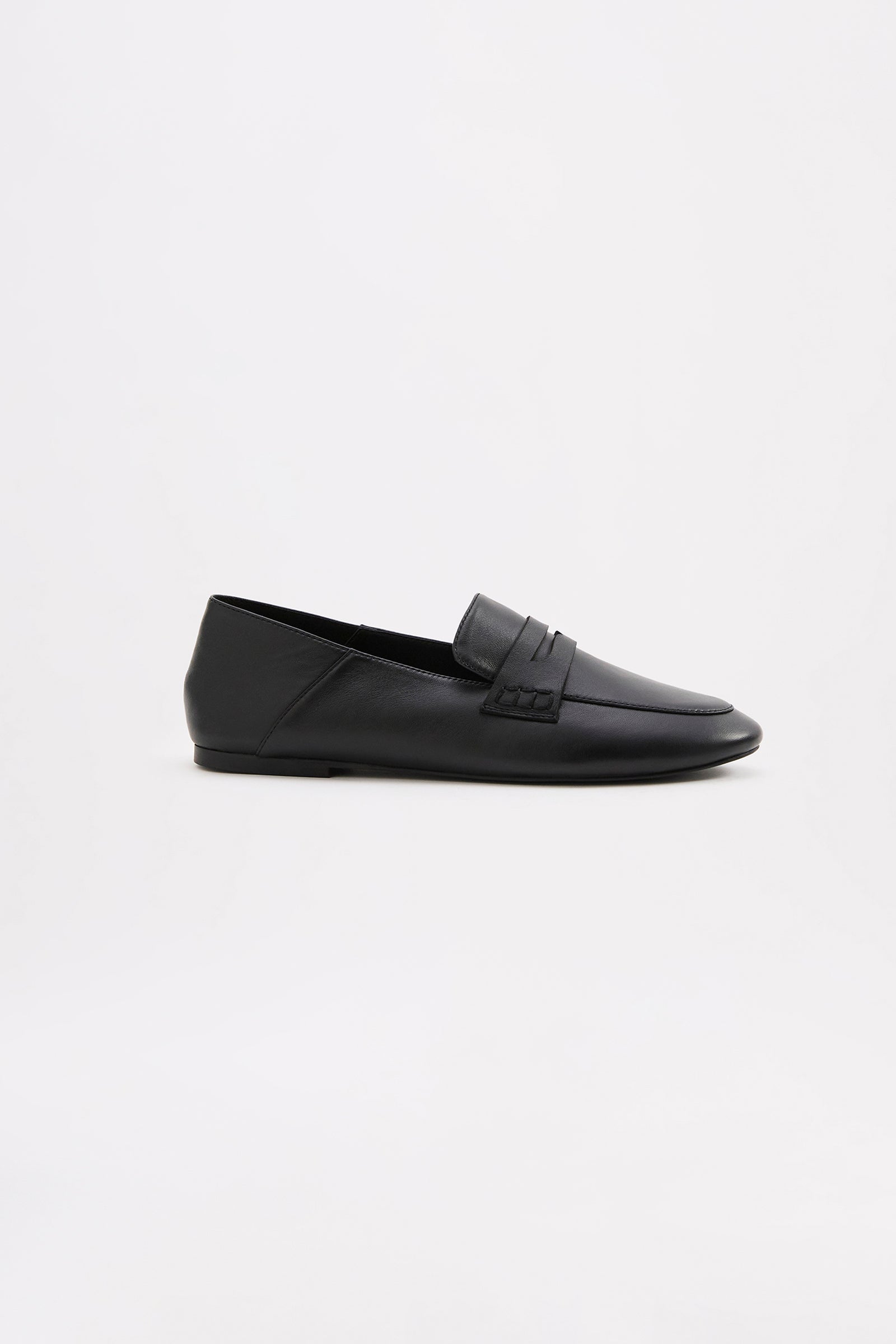 Kiara Loafer Black 