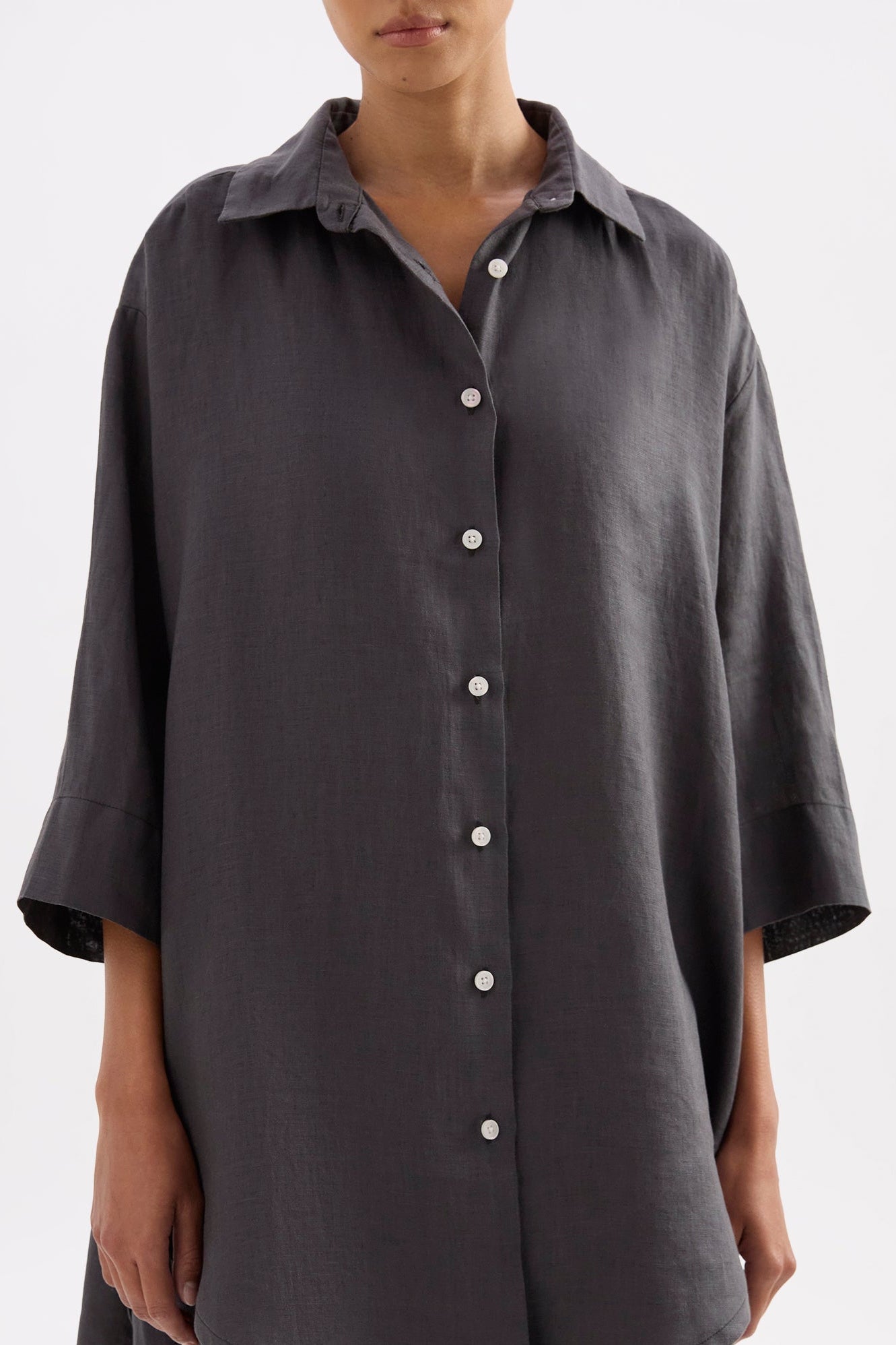 Lounge Linen Longline Shirt Coal 