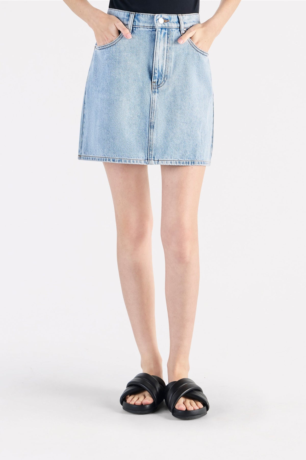 Sia Denim Mini Skirt 90s Blue 